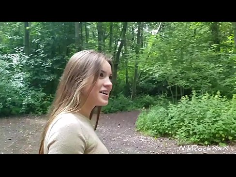❤️ Saya menyarankan kepada Evelina bahwa kita bercinta di tempat umum! Dia bilang ya. Lalu aku menidurinya di pantat dan cum di mulutnya. Lalu dia marah pada dirinya sendiri. ❌ Video sialan pada kami ️❤