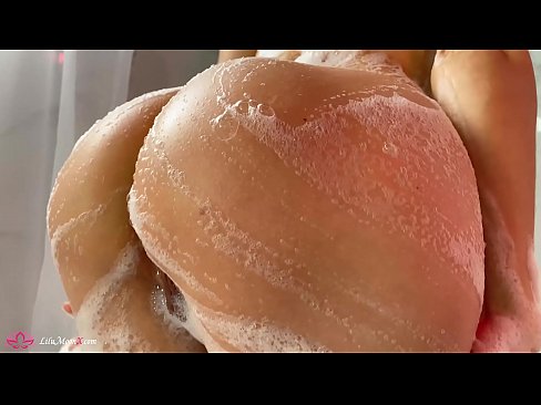 ❤️ rambut coklat masturbasi pukas dengan vibrator untuk intens orgasme di mandi ❌ Video sialan pada kami ️❤